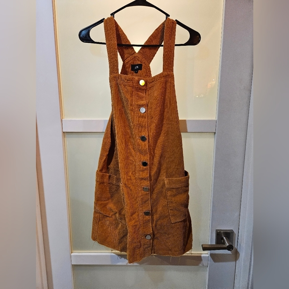 River Island cord pinny dress with button through in mustard - Picture 4 of 4
